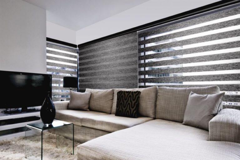 bayrakli-stor-perde-yikama